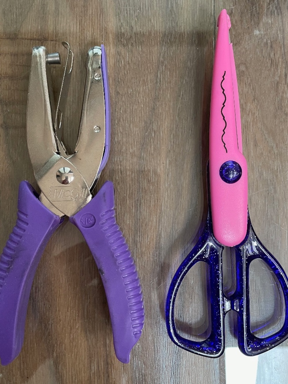 Set of 2 Scrapbooking Tools